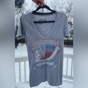 Vintage Y2K Affliction Acid Wash Skull Flag V-Neck Tee (Small)